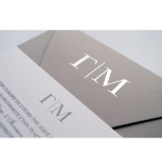 Κλασική Πρόσκληση Γάμου με Μονόγραμμα